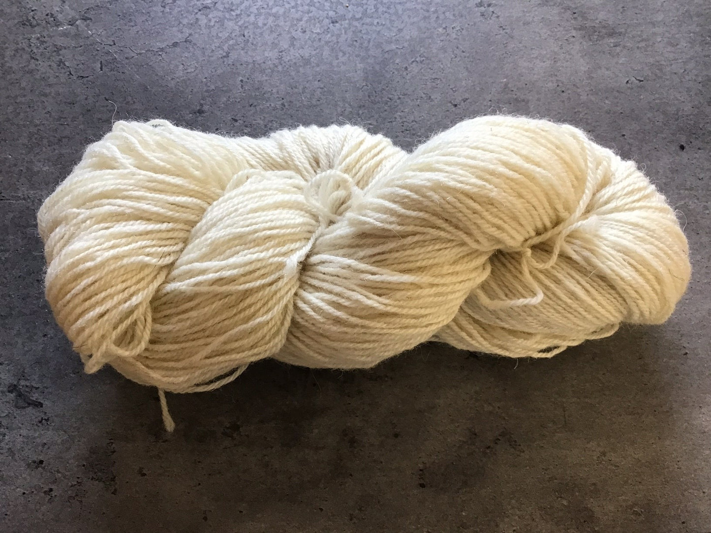 Undyed Yarn - Cwmchwefru DK - White