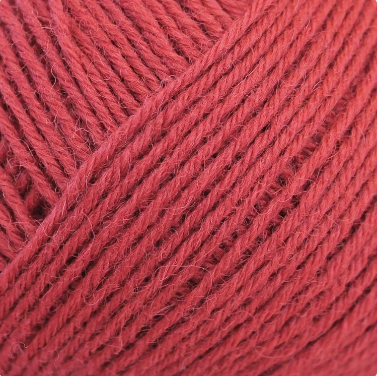 Baa Ram Ewe - Skipper 5-ply Guernsey - Bailey Red