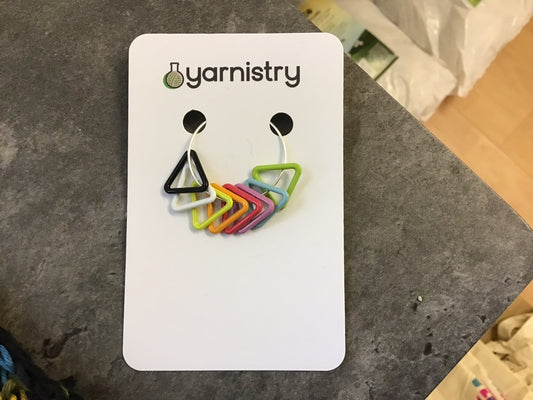 Yarnistry stitchmarker (triangles)
