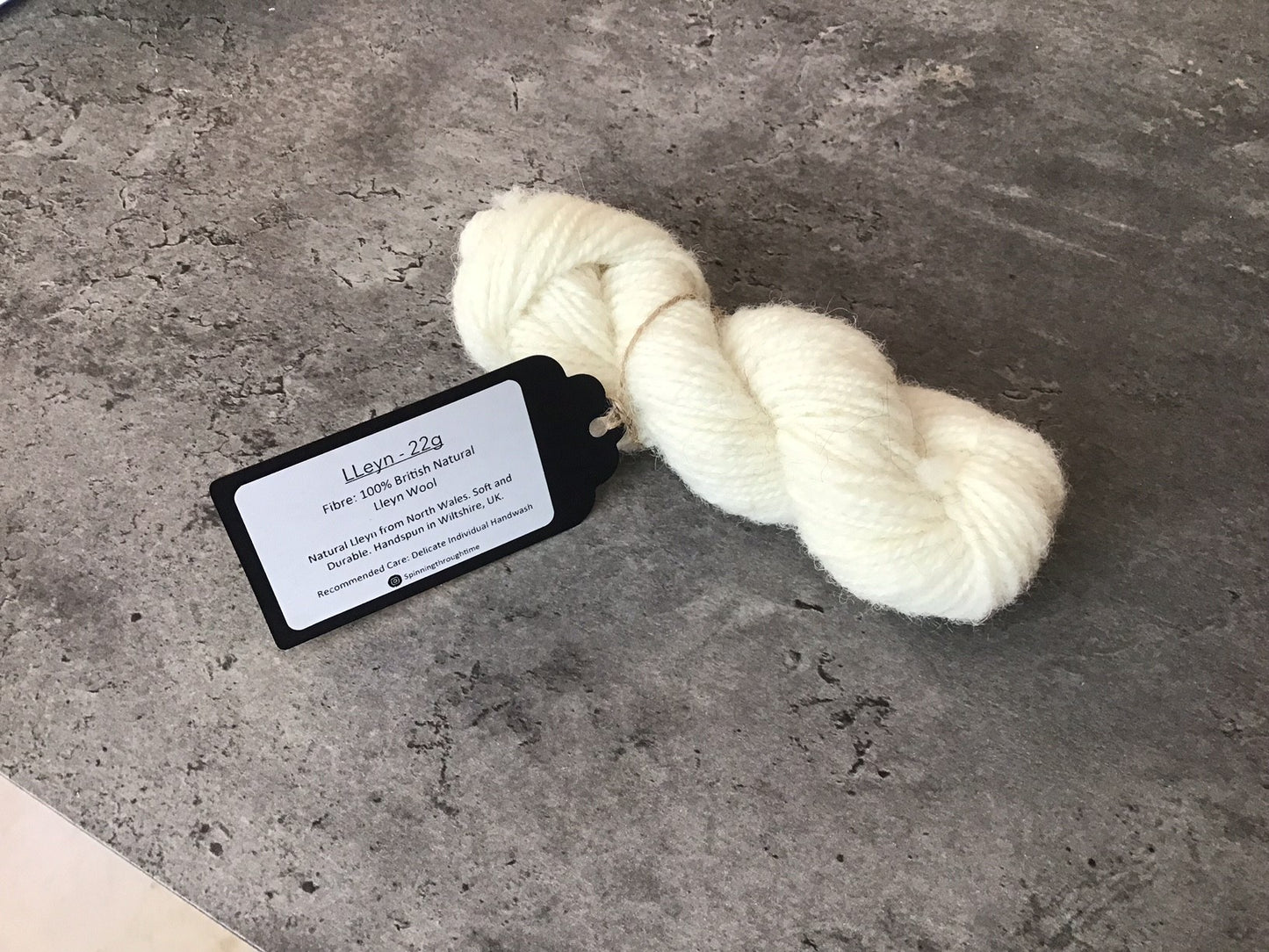 Spinning Through Time - Lleyn - 100% Lleyn wool - 22g