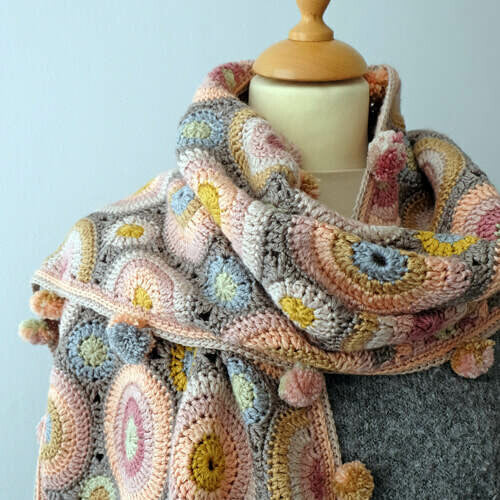 Jane Crowfoot Magic Circles Scarf Pattern Booklet